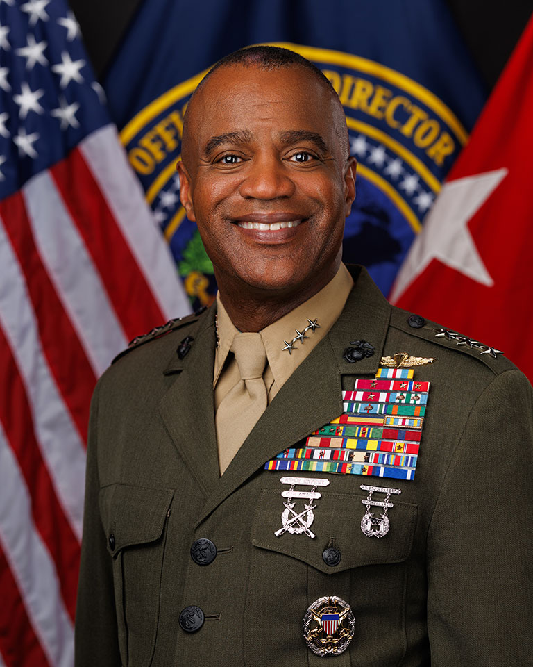 Liutenant General Melvin Carter